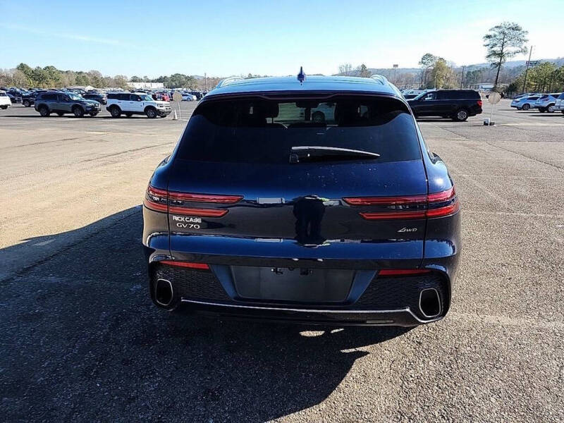 2022 Genesis GV70 2.5T Standard