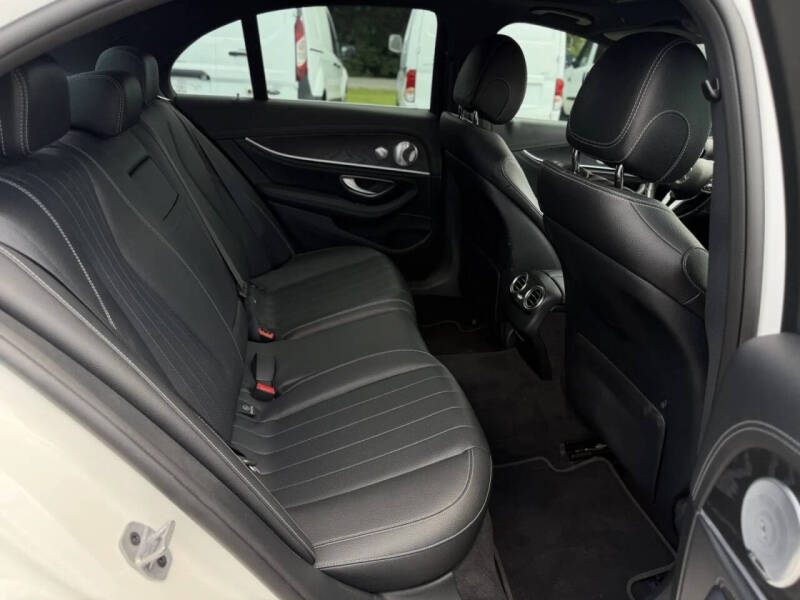 2019 Mercedes-Benz E-Class E 300