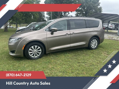 2017 Chrysler Pacifica Touring-L