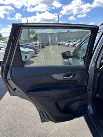 2015 Nissan Rogue SV