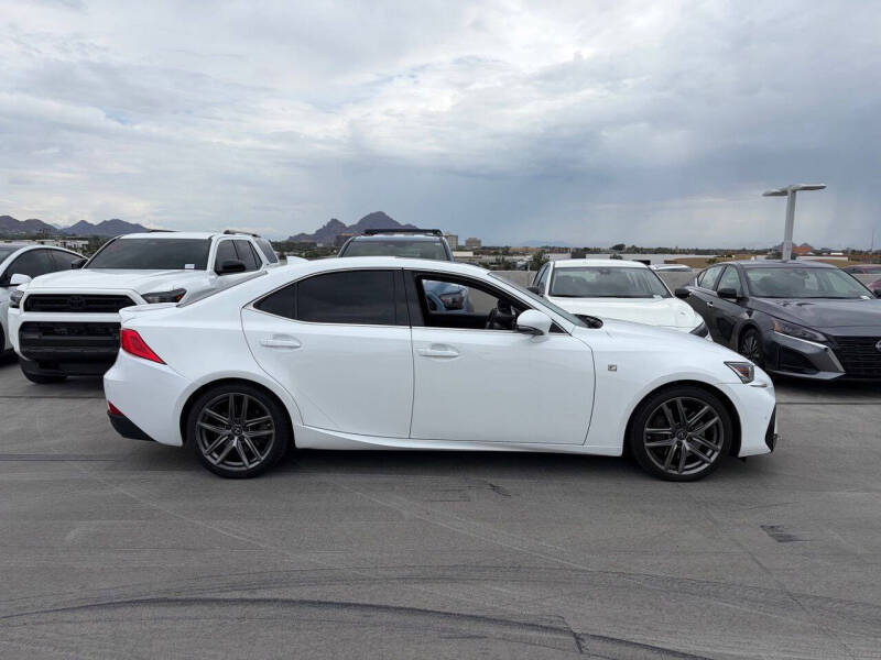 2019 Lexus IS 300