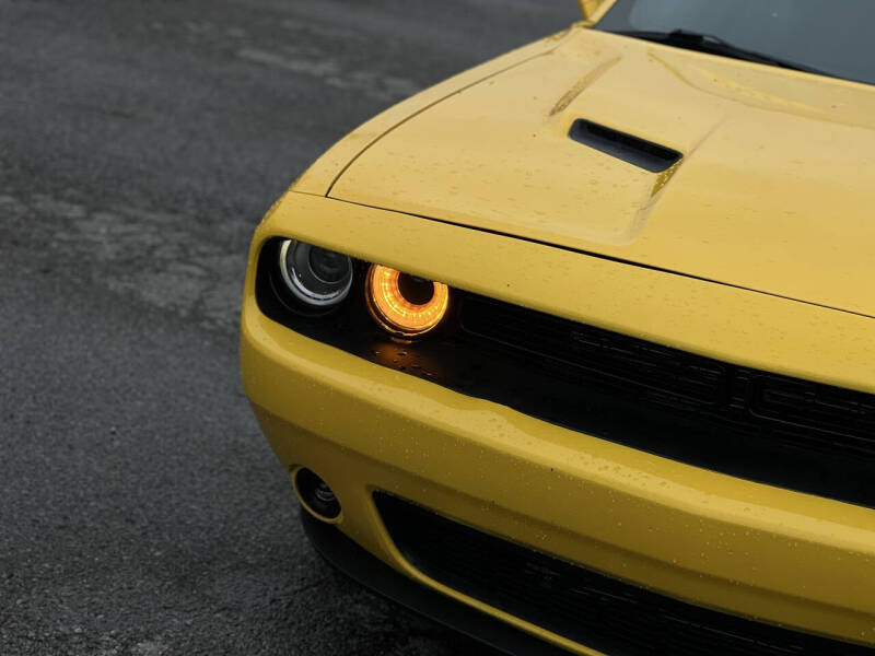 2017 Dodge Challenger SXT