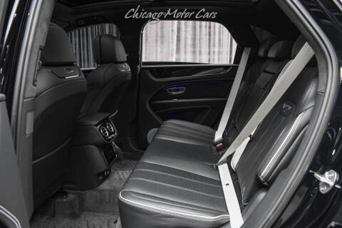 2023 Bentley Bentayga Hybrid