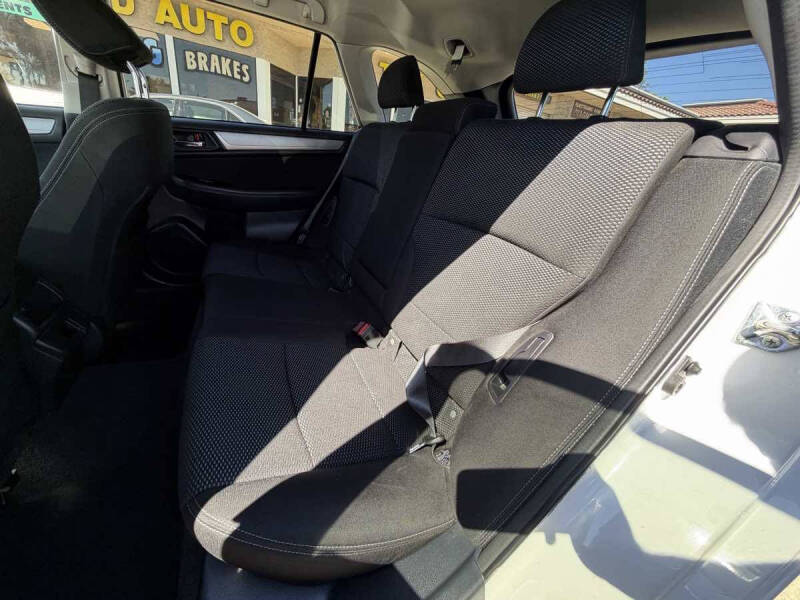 2019 Subaru Outback 2.5i Premium