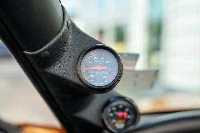2000 Mazda MX-5 Miata 19