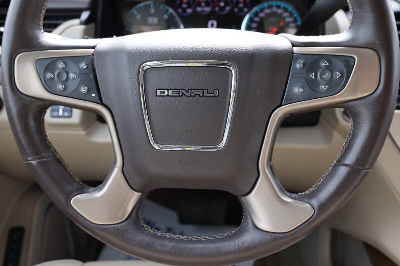 2017 GMC Yukon Denali