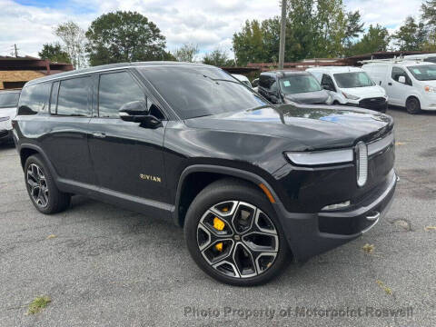 2023 Rivian R1S Adventure