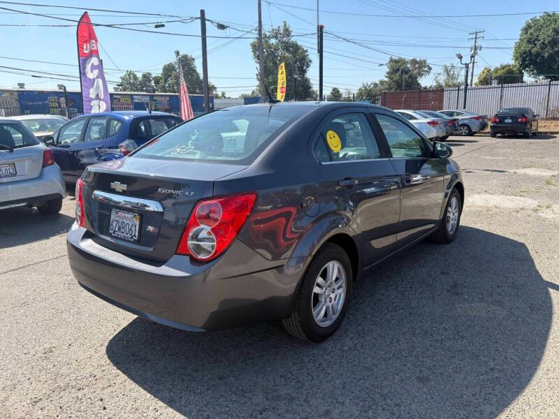 2013 Chevrolet Sonic LT Auto