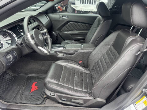 2011 Ford Mustang V6 Premium