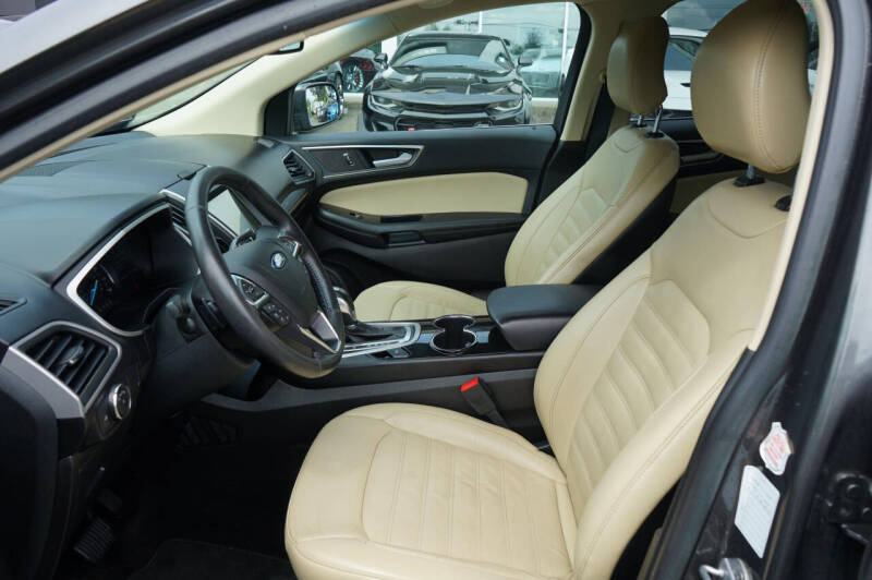 2017 Ford Edge SEL