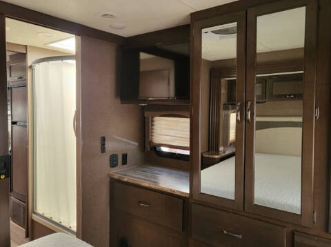 2018 Thor Motor Coach Ace 30.3
