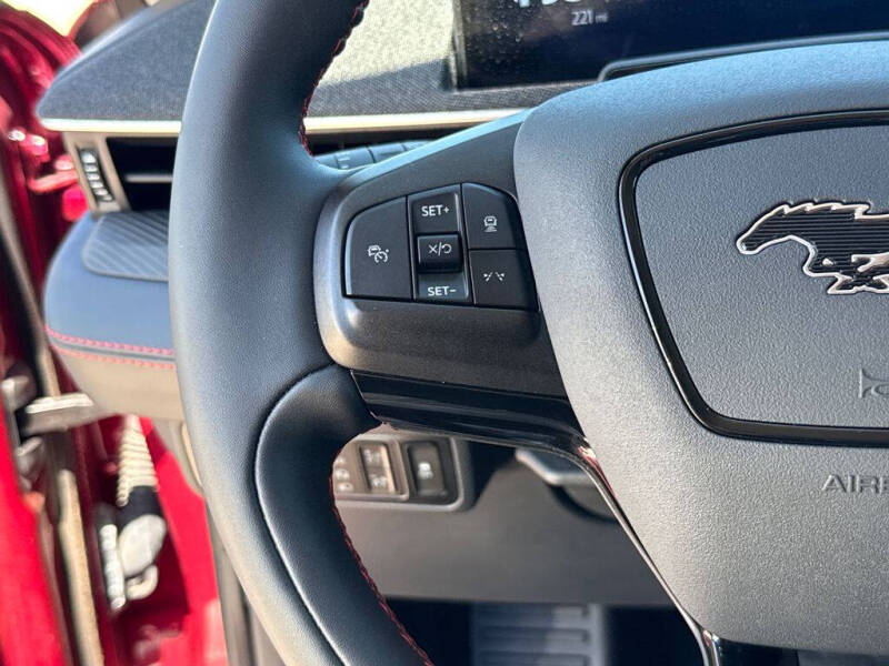 2025 Ford Mustang Mach-E Premium