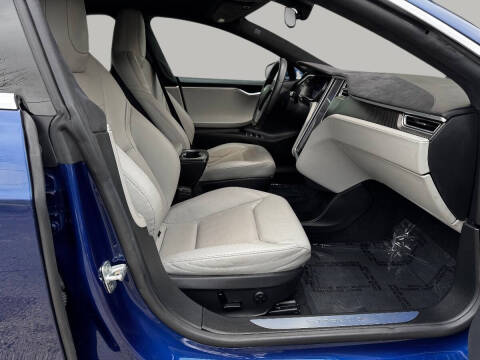 2016 Tesla Model S