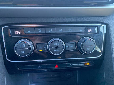 2023 Volkswagen Atlas Cross Sport SE