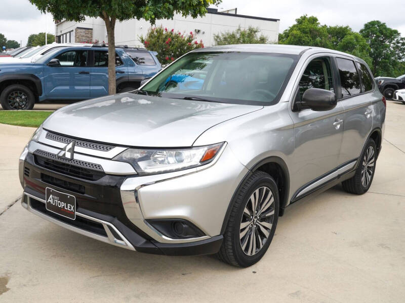 2019 Mitsubishi Outlander ES