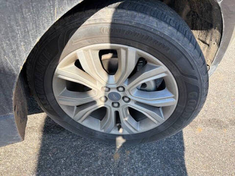 2020 Ford Edge Titanium