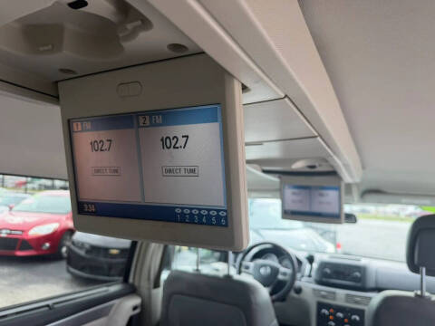 2011 Volkswagen Routan