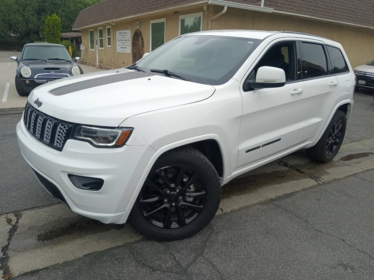 2019 Jeep Grand Cherokee for sale at Ournextcar Inc in Downey, CA