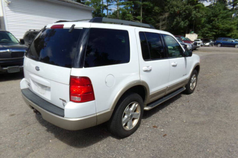 2005 Ford Explorer Eddie Bauer photo 5