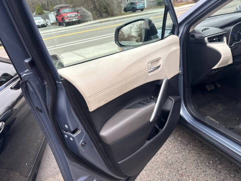 2022 Toyota Corolla Cross XLE