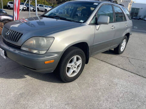 2000 Lexus RX 300 for sale at Heavenly Autos LLC in Oakland CA