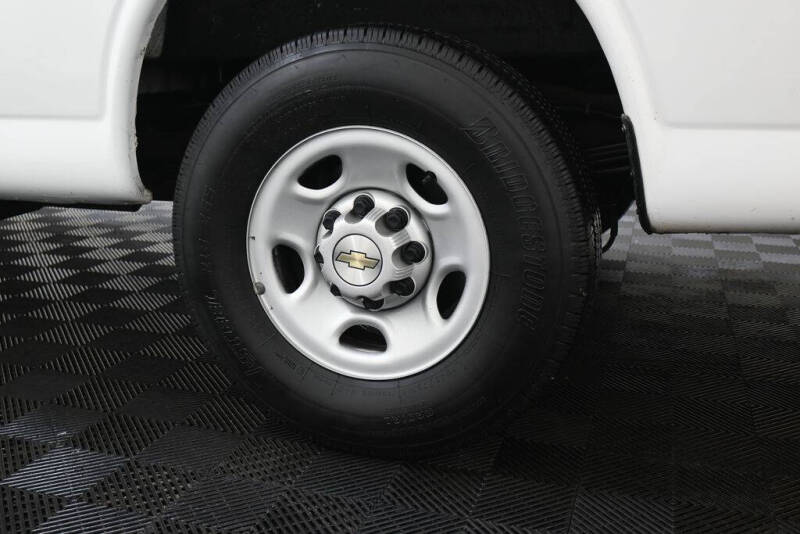 2021 Chevrolet Express 2500