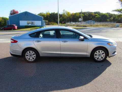 2014 Ford Fusion S