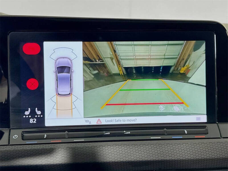 2022 Volkswagen Golf GTI SE