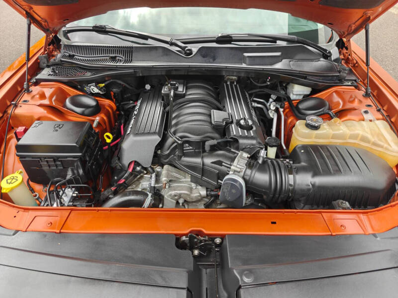 2011 Dodge Challenger SRT8 392