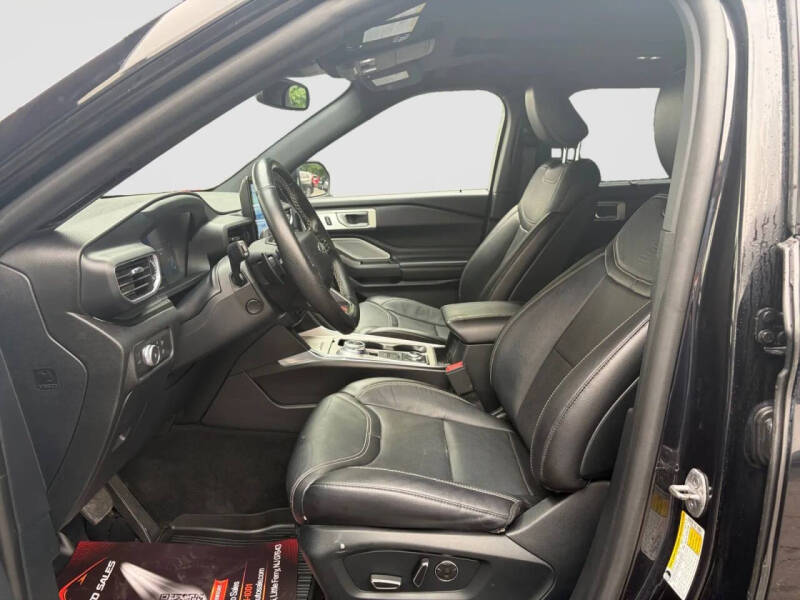 2020 Ford Explorer ST