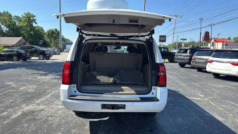 2017 Chevrolet Suburban LS