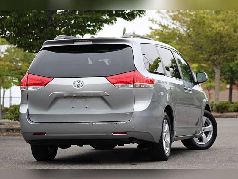 2011 Toyota Sienna