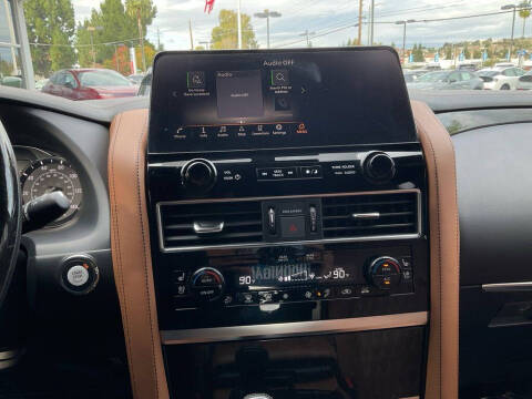 2023 Infiniti QX80 Sensory