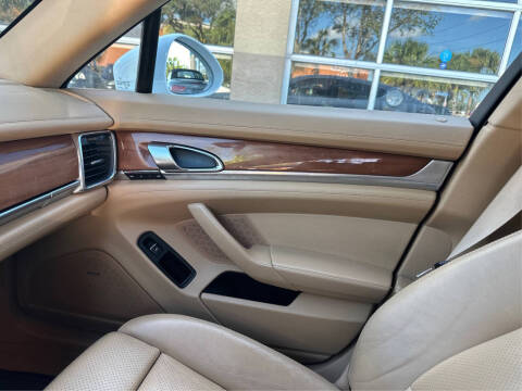 2010 Porsche Panamera