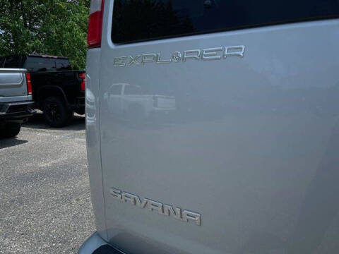 2025 GMC Savana 2500