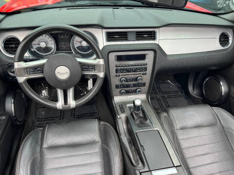 2011 Ford Mustang V6 Premium