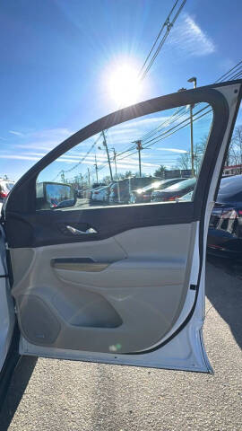 2019 GMC Acadia Denali