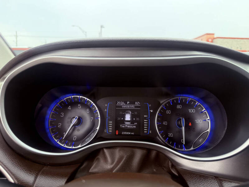 2017 Chrysler Pacifica LX