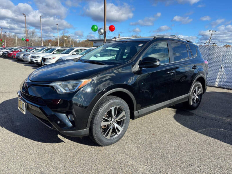 2018 Toyota RAV4 XLE's photo