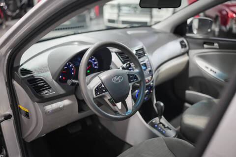 2015 Hyundai Accent GLS