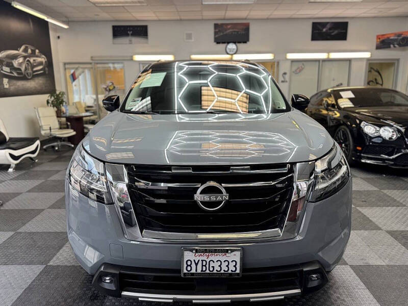 2022 Nissan Pathfinder Platinum