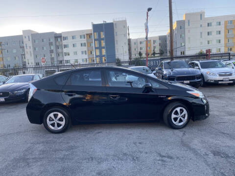 2013 Toyota Prius Three