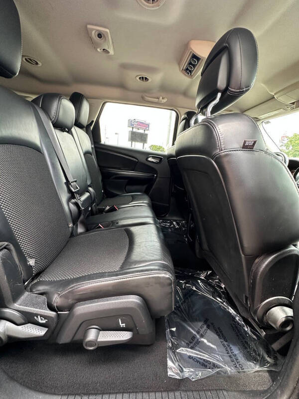 2016 Dodge Journey Crossroad