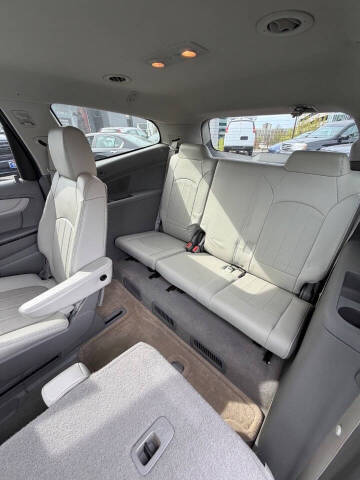 2017 Chevrolet Traverse Premier
