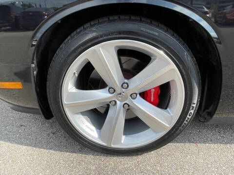 2008 Dodge Challenger SRT8