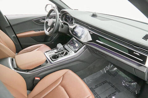 2023 Audi Q8 quattro Premium Plus 55 TFSI