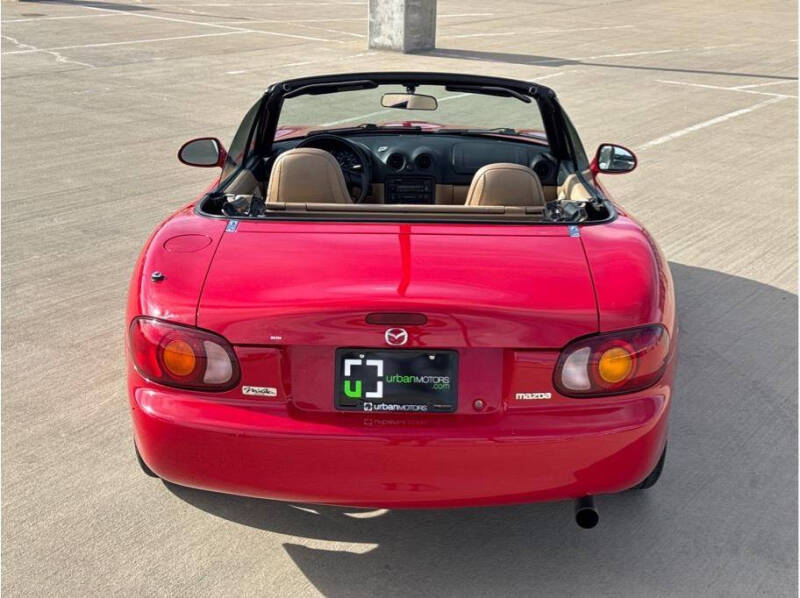 1999 Mazda MX-5 Miata