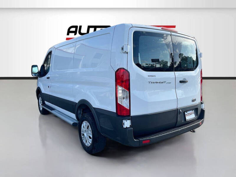 2025 Ford Transit