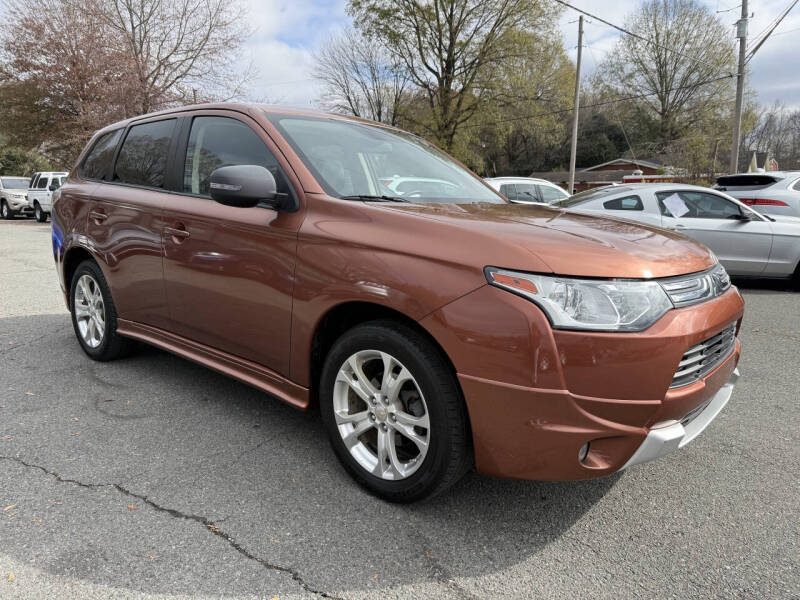2014 Mitsubishi Outlander SE