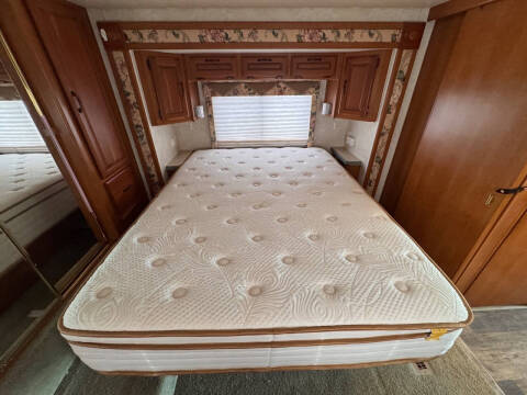 2001 Holiday Rambler Ambassador